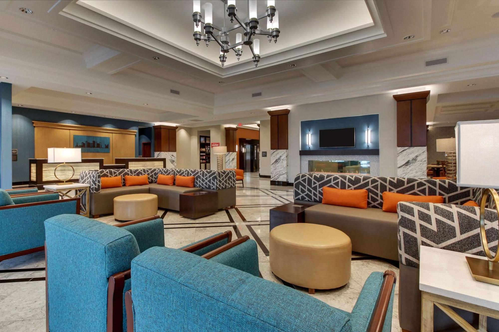 Drury Plaza Hotel Richmond Глен Ален Екстериор снимка