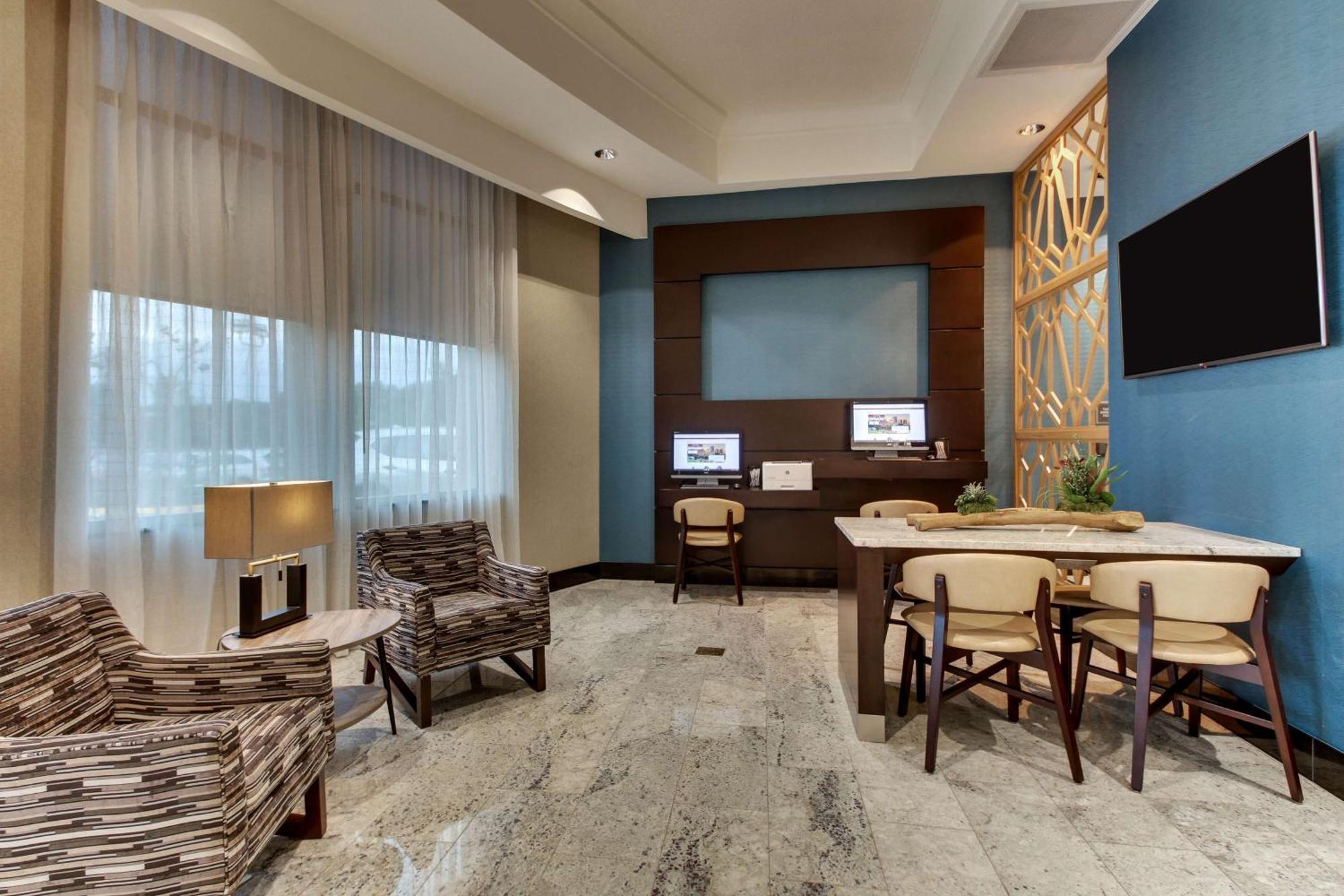 Drury Plaza Hotel Richmond Глен Ален Екстериор снимка