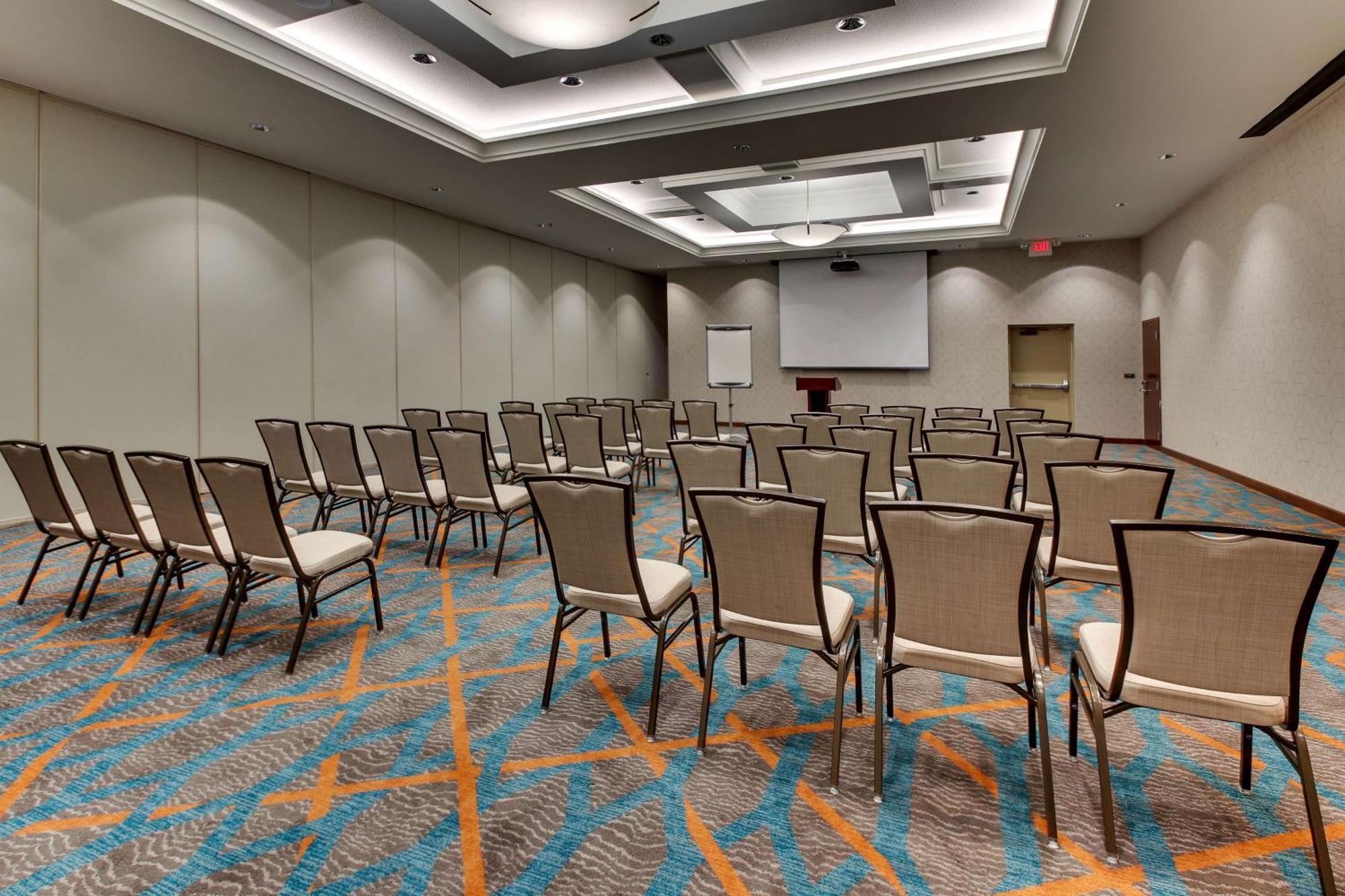 Drury Plaza Hotel Richmond Глен Ален Екстериор снимка